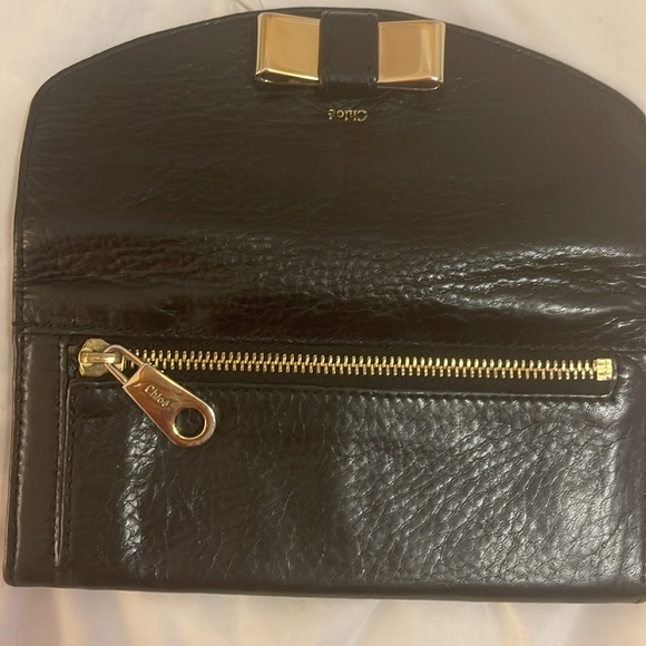 Authentic Chloe pebble bow leather wallet - Picture 7 of 13